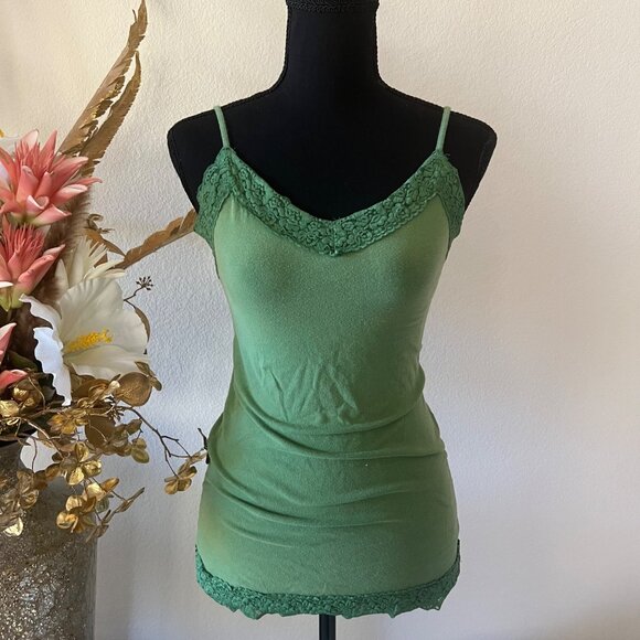 Old Navy Tops - SOLD Y2K Green Lace Trim Hem V-neck Old Navy Spaghetti Strap Cotton Tank Top M